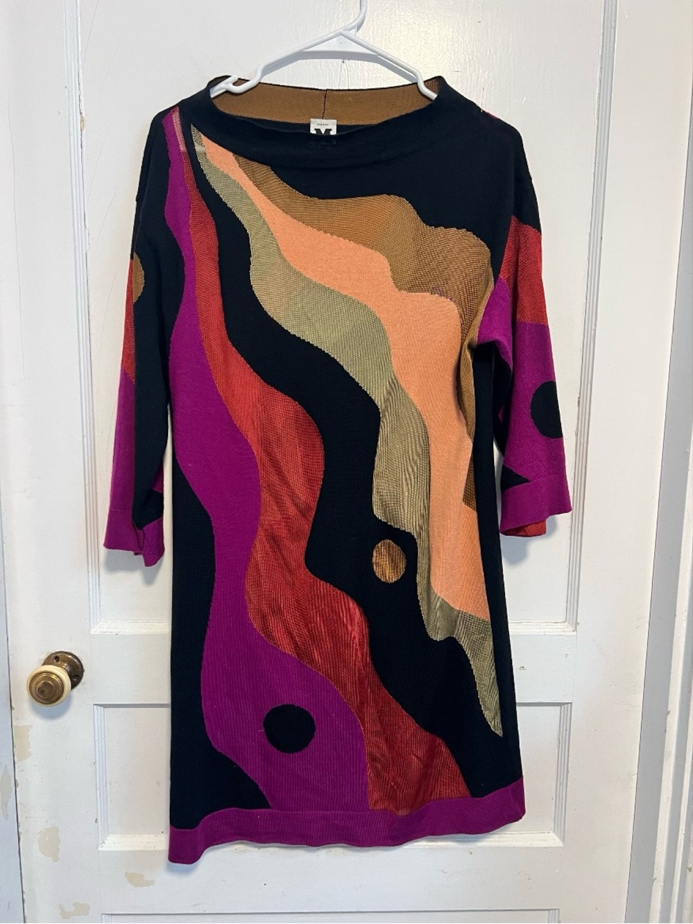 M Missoni Italy Women's Wave Print Multicolor
Wool Blend Shift Dress
Size 8 $651